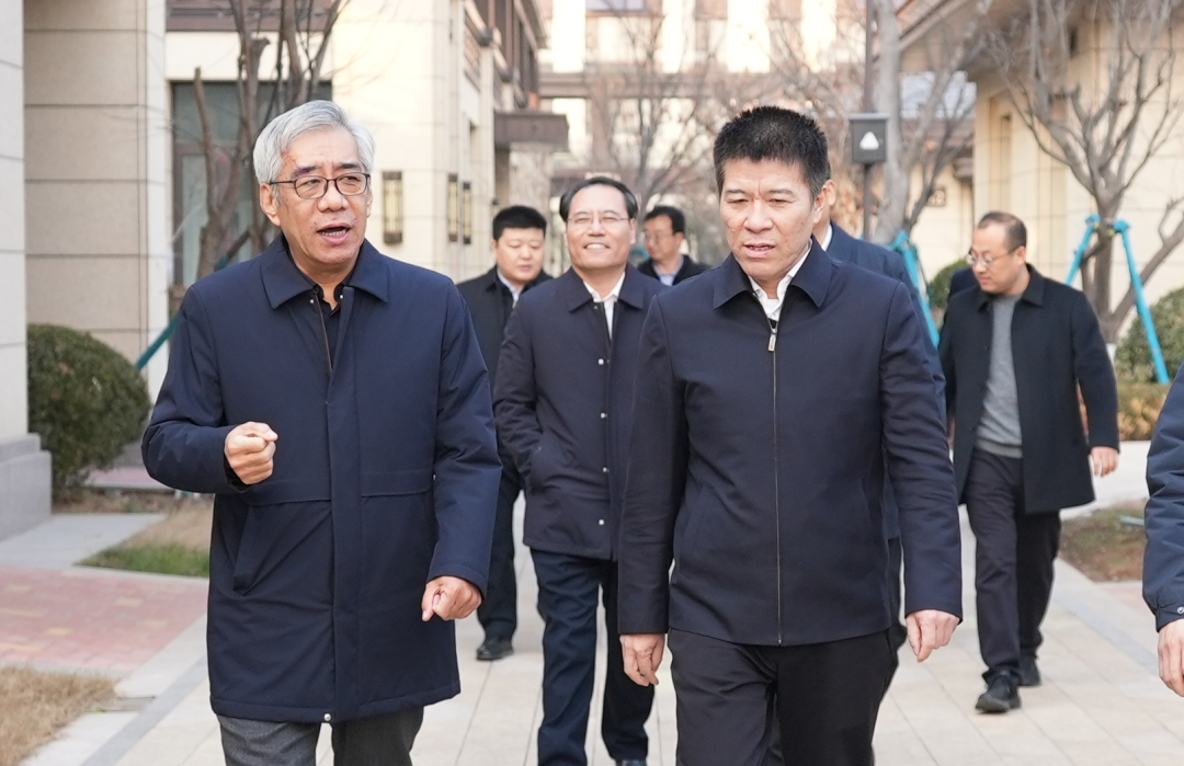 德州市委常委、統(tǒng)戰(zhàn)部部長,德州高新區(qū)黨工委書記、管委會主任張志華一行到養(yǎng)老示范城考察調(diào)研 德州市委常委、統(tǒng)戰(zhàn)部部長,德州高新區(qū)黨工委書記、管委會主任張志華一行到養(yǎng)老示范城考察調(diào)研